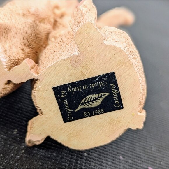 Vintage 1990 Castagna Kissing Pigs Realistic Resin Figure 3" Italy Honeymoon - Picture 5 of 6